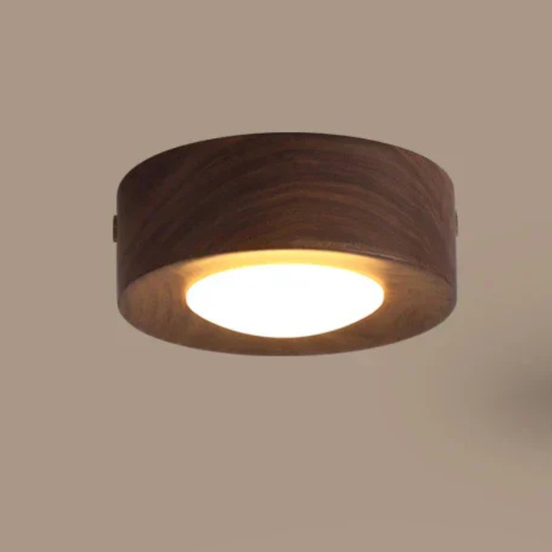 Timberbright | Valnøtttaklampe med LED-lys