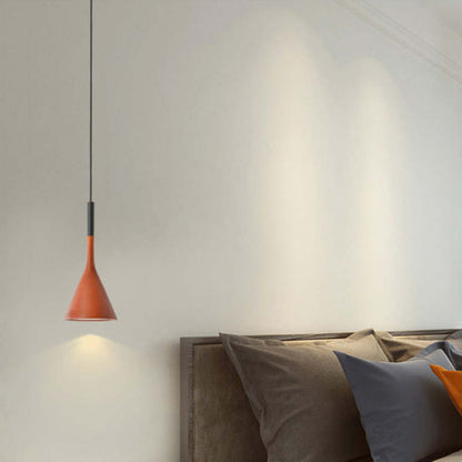 Shapelight | Stilren Trekantet Lampe for Hjemmet