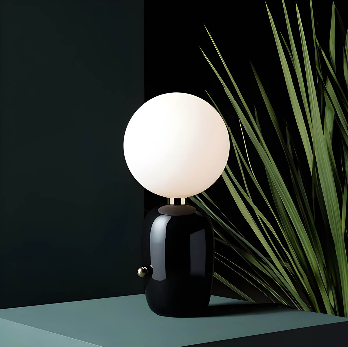 PureEssence | Enkel og Elegant Lampe for Hjemmet