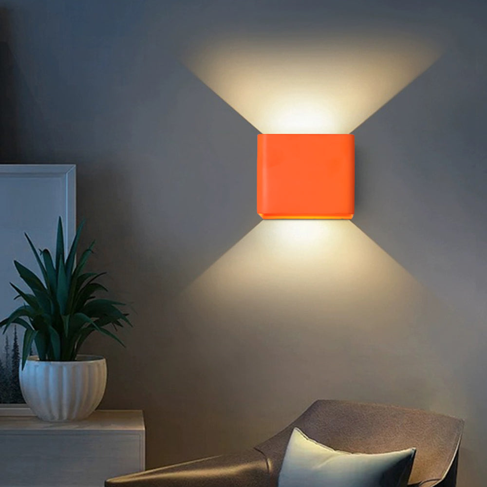 SquareLumi | Elegant Firkantet Vegglampe for Moderne Interiør