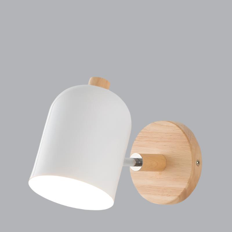 LumoWood | Skandinavisk Trevegglampe med Hengefunksjon